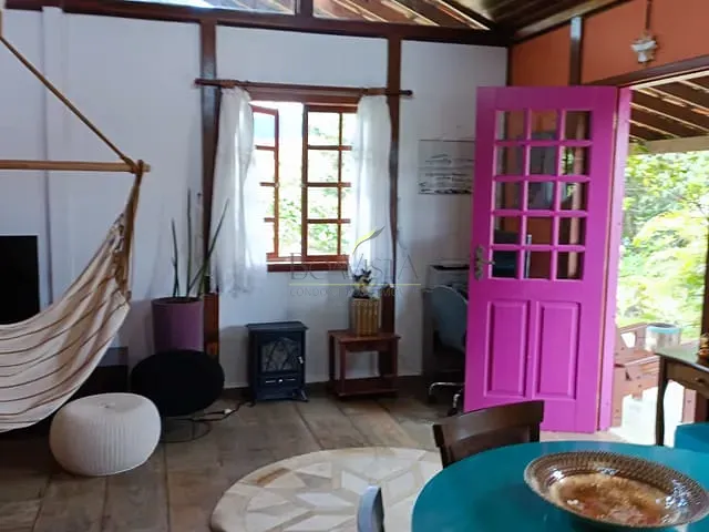 Casa com 1000m² 4 quartos e 4 banheiros, à venda, no bairro Pinhal em Piracaia