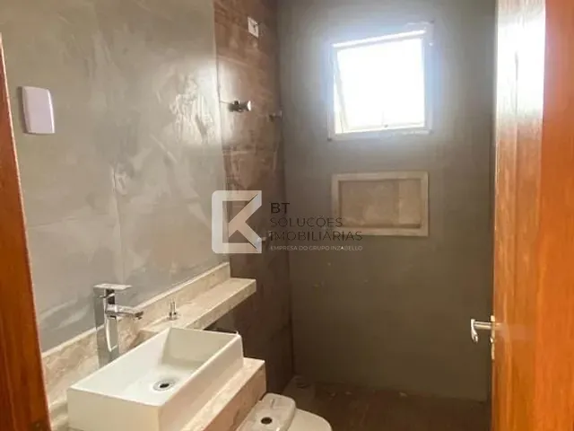 Casa com 150m² 2 quartos e 1 banheiro, à venda, no bairro Parque Residencial Sabiás em Indaiatuba