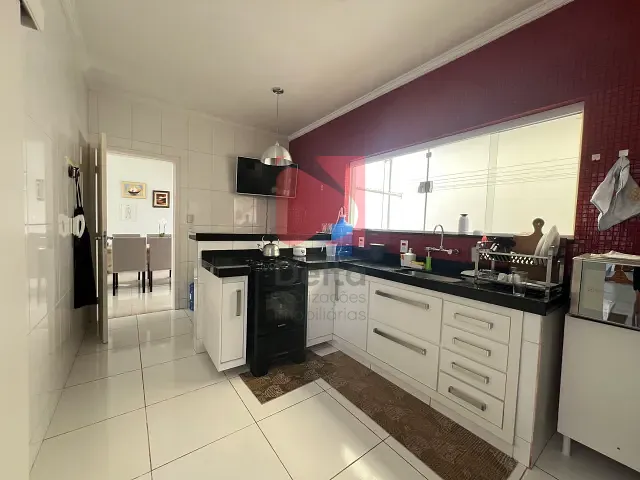 Casa 3 quartos e 1 banheiro, à venda, no bairro Jardim Carlos Gomes em Pirassununga