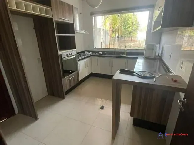 Casa com 843m² 3 quartos e 2 banheiros, à venda, no bairro Jardim Alvorada em Três Lagoas