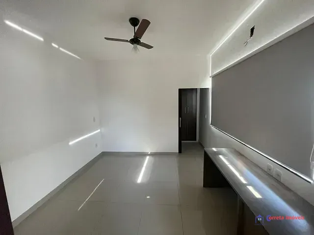 Casa com 843m² 3 quartos e 2 banheiros, à venda, no bairro Jardim Alvorada em Três Lagoas