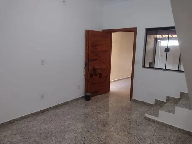Casa com 300m² 3 quartos e 3 banheiros, à venda, no bairro Belvedere Club dos 500 em Guaratinguetá