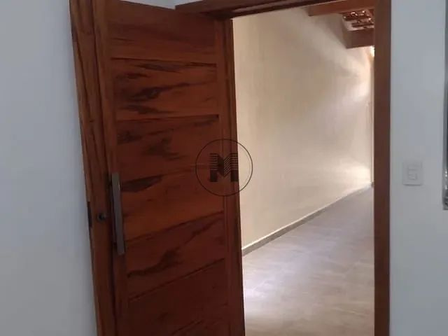 Casa com 300m² 3 quartos e 3 banheiros, à venda, no bairro Belvedere Club dos 500 em Guaratinguetá