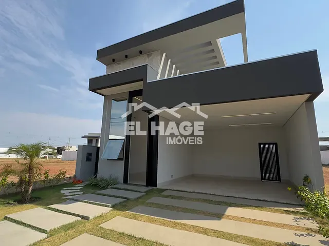Casa com 300m² 3 quartos e 4 banheiros, à venda, no bairro Jardim Itália em Cuiabá