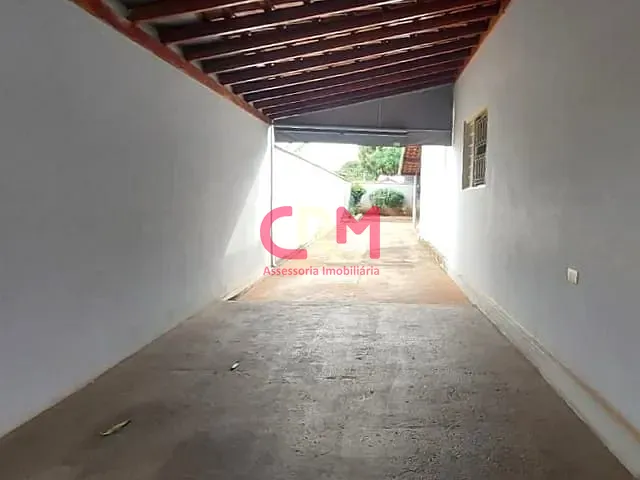 Casa com 330m² 3 quartos e 3 banheiros, à venda, no bairro Jardim Buscardi em Taquaritinga