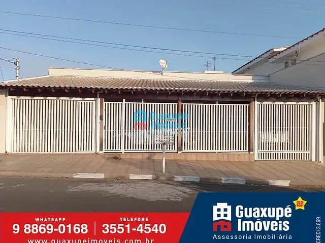 Casa com 450m², à venda, no bairro Parque das Orquídeas em GUAXUPÉ