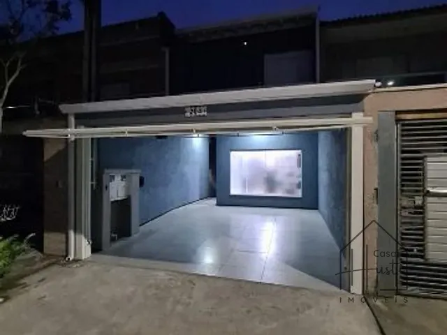 Casa com 250m² 2 quartos e 4 banheiros, à venda, no bairro Jardim Rio das Pedras em Cotia