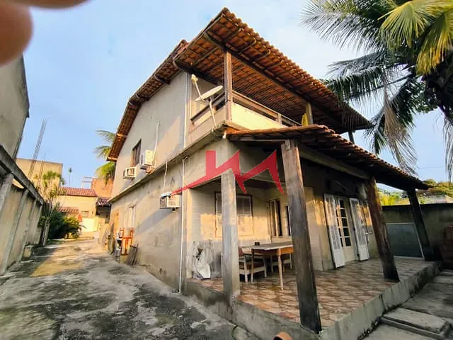Casa com 360m² 3 quartos e 1 banheiro, à venda, no bairro Amendoeira em São Gonçalo