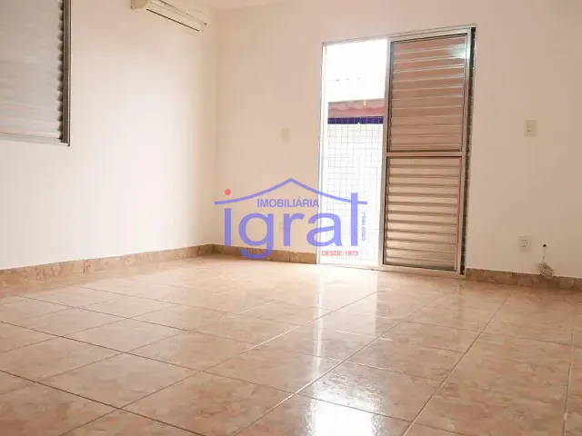 Casa 2 quartos e 2 banheiros, para alugar, no bairro Vila Guarani (Z Sul) em São Paulo