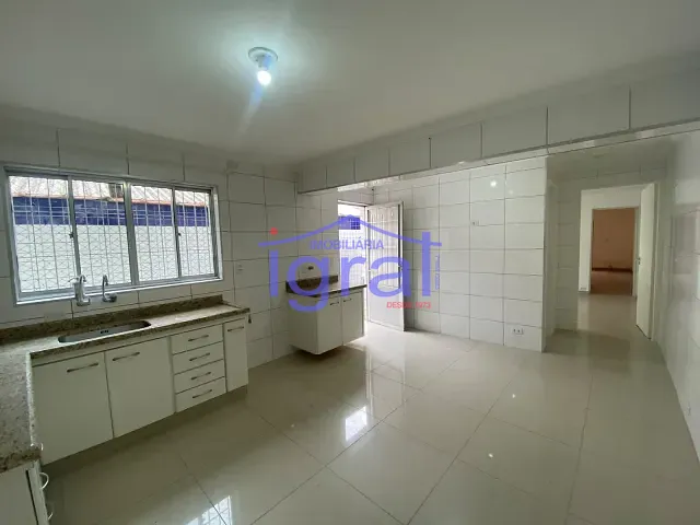 Casa 2 quartos e 2 banheiros, para alugar, no bairro Vila Guarani (Z Sul) em São Paulo