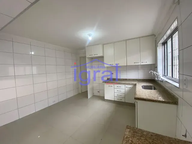 Casa 2 quartos e 2 banheiros, para alugar, no bairro Vila Guarani (Z Sul) em São Paulo
