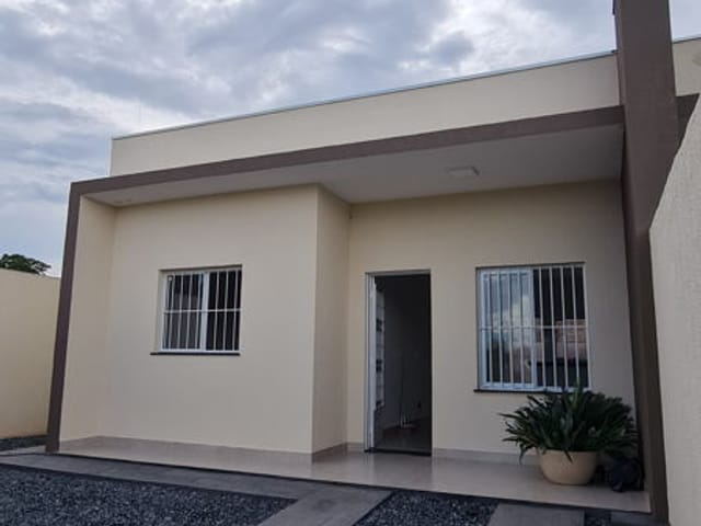 Casa com 190m² 2 quartos e 1 banheiro, à venda, no bairro Parque Residencial Tropicalville em Cuiabá