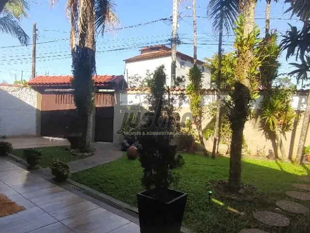 Casa com 832m² 5 quartos e 2 banheiros, à venda, no bairro Jardim Suarão (Interior) em Itanhaém