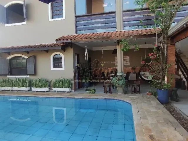 Casa com 832m² 5 quartos e 2 banheiros, à venda, no bairro Jardim Suarão (Interior) em Itanhaém