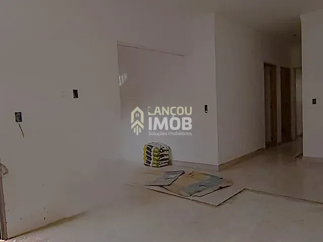 Casa com 150m² 31 quartos e 2 banheiros, à venda, no bairro Residencial Santa Giovana em Jundiaí