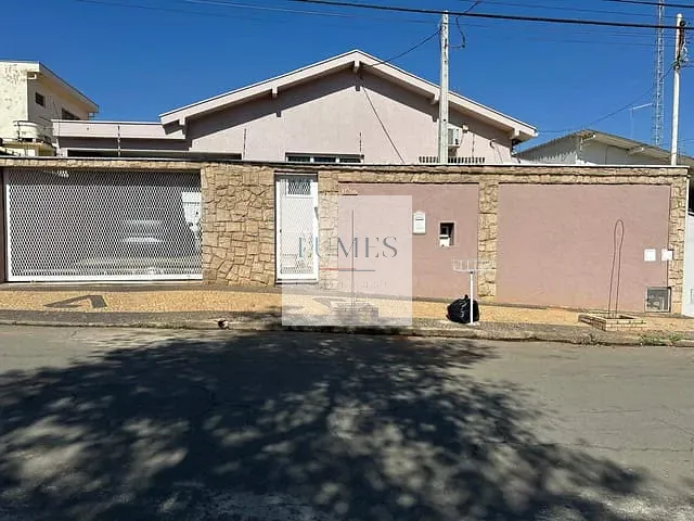 Casa com 376m² 4 quartos e 3 banheiros, à venda, no bairro Centro em Americana