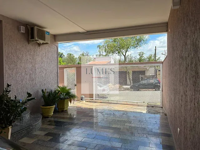 Casa com 376m² 4 quartos e 3 banheiros, à venda, no bairro Centro em Americana