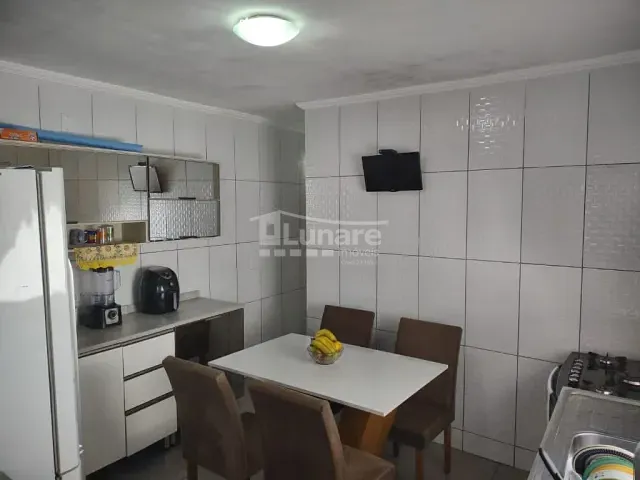 Casa com 189m² 2 quartos e 3 banheiros, à venda, no bairro Vila Paulista em Mogi das Cruzes