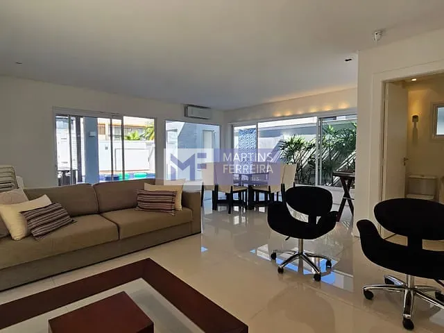 Casa com 277m² 4 quartos e 6 banheiros, à venda, no bairro Recreio dos Bandeirantes em Rio de Janeiro