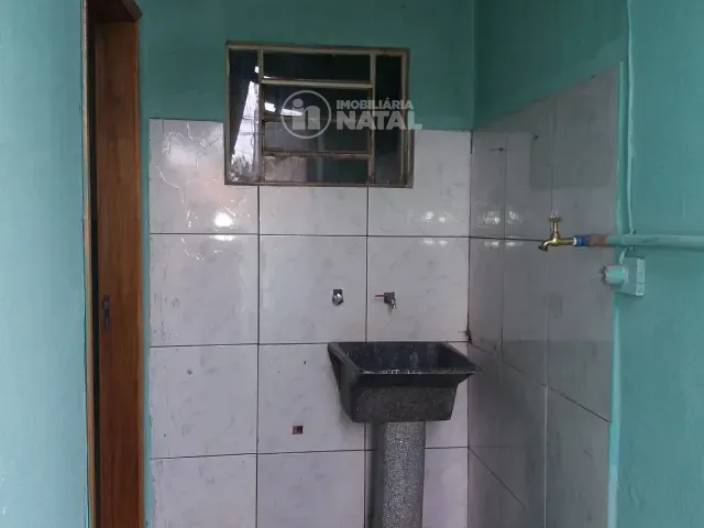 Casa com 250m² 5 quartos e 3 banheiros, à venda, no bairro Residencial Vila Romana em Londrina