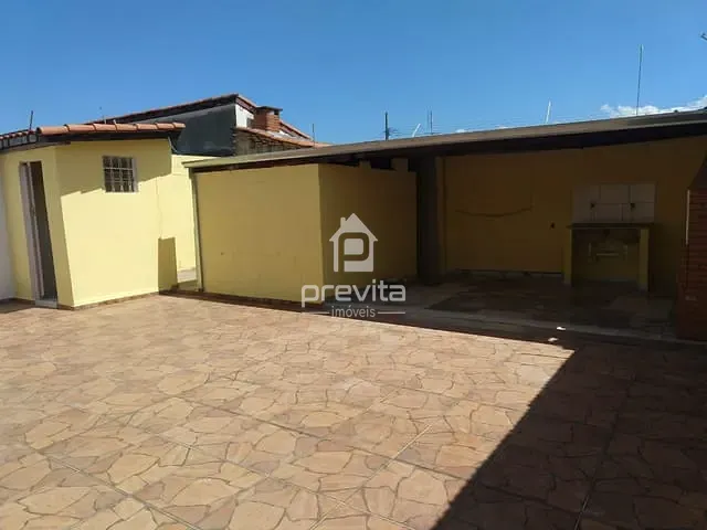 Casa com 250m² 3 quartos e 2 banheiros, à venda, no bairro Parque Residencial Flor do Vale em Tremembé