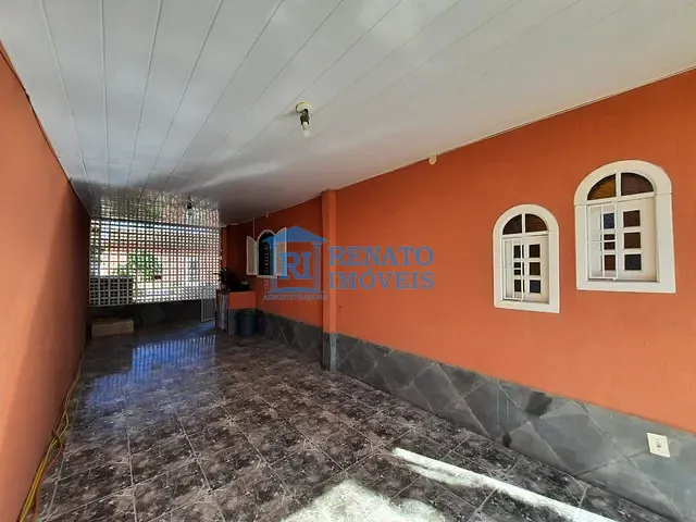 Casa 3 quartos e 2 banheiros, à venda, no bairro Centro em Maricá