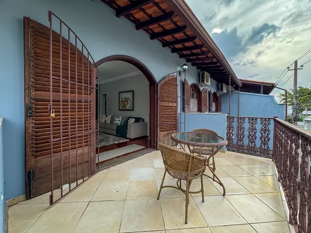 Casa 3 quartos e 3 banheiros, à venda, no bairro Jardim Amália em Volta Redonda