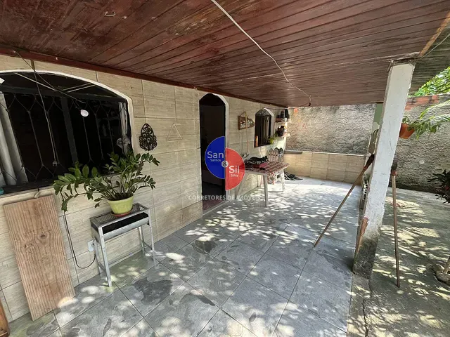 Casa com 243m² 3 quartos e 1 banheiro, à venda, no bairro Cidade Jardim Guapimirim em Guapimirim