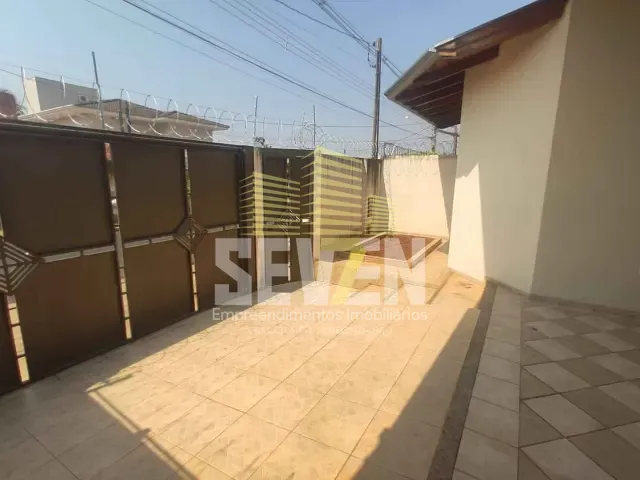 Casa com 300m² 3 quartos e 3 banheiros, à venda, no bairro Jardim Terra Branca em Bauru