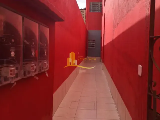 Casa 6 quartos e 3 banheiros, à venda, no bairro Vila Carmosina em São Paulo