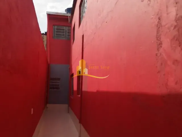 Casa 6 quartos e 3 banheiros, à venda, no bairro Vila Carmosina em São Paulo