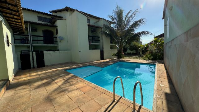 Apartamento 4 quartos e 3 banheiros, à venda, no bairro Ogiva em Cabo Frio
