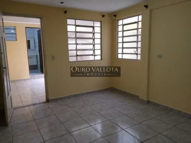 Casa com 270m² 7 quartos e 2 banheiros, à venda, no bairro Vila Nhocune em São Paulo