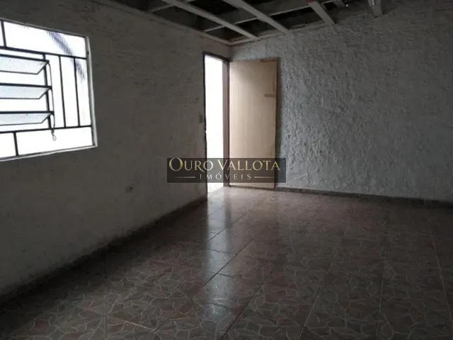 Casa com 270m² 7 quartos e 2 banheiros, à venda, no bairro Vila Nhocune em São Paulo