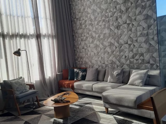 Casa com 210m² 3 quartos e 3 banheiros, à venda, no bairro Cabiúnas em Macaé