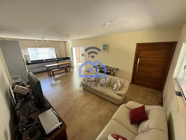 Casa com 450m² 3 quartos e 4 banheiros, à venda, no bairro Sumaré em Caraguatatuba