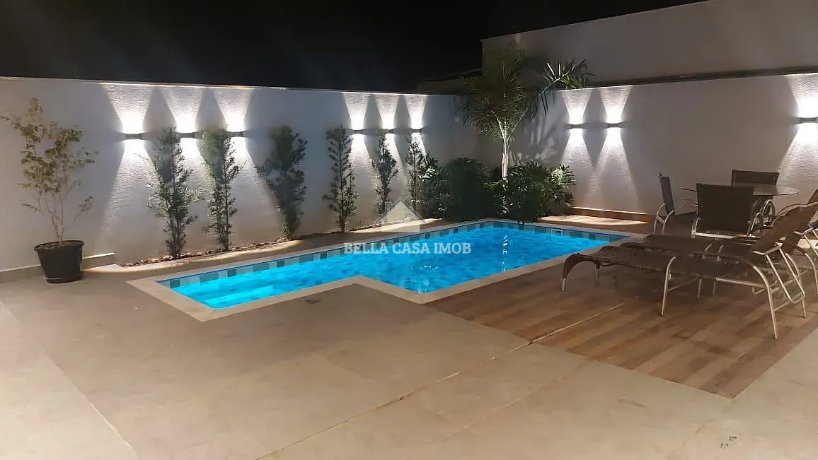 Casa, 3 quartos, 275 m² - Foto 34