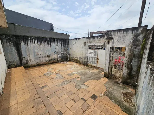 Casa 2 quartos e 1 banheiro, à venda, no bairro Jardim Revista em Suzano