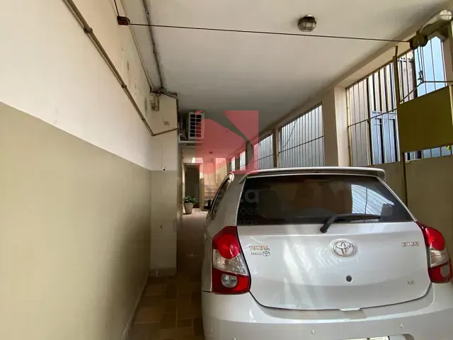 Casa 2 quartos e 2 banheiros, para alugar, no bairro Centro em Pirassununga