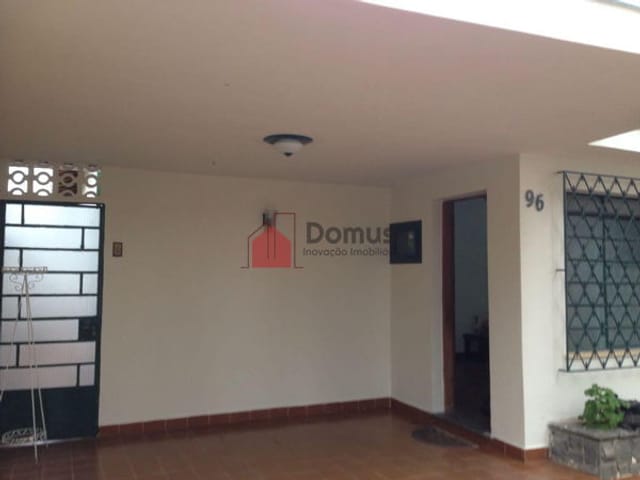 Casa com 263m², à venda, no bairro Centro em Pindamonhangaba