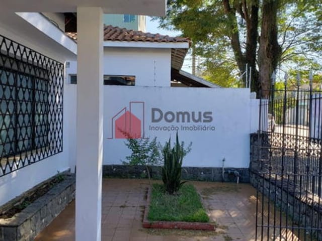Casa com 263m², à venda, no bairro Centro em Pindamonhangaba
