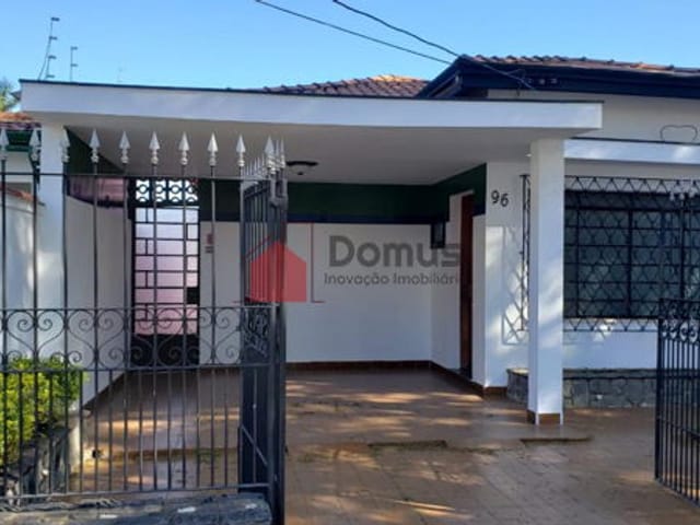 Casa com 263m², à venda, no bairro Centro em Pindamonhangaba