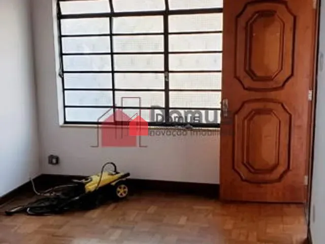 Casa com 263m², à venda, no bairro Centro em Pindamonhangaba