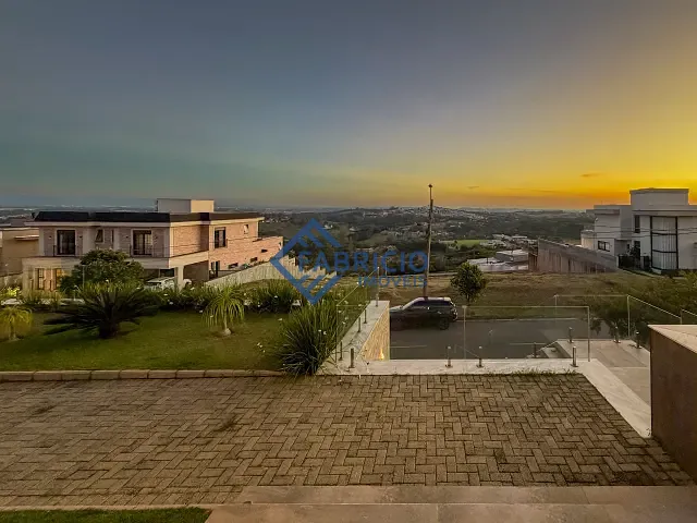 Casa 4 quartos e 7 banheiros, à venda, no bairro Monte Alegre em Vinhedo