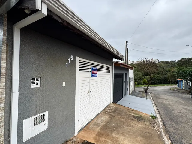 Casa com 132m² 2 quartos e 2 banheiros, à venda, no bairro Jardim Residencial Santa Cruz em Tatuí