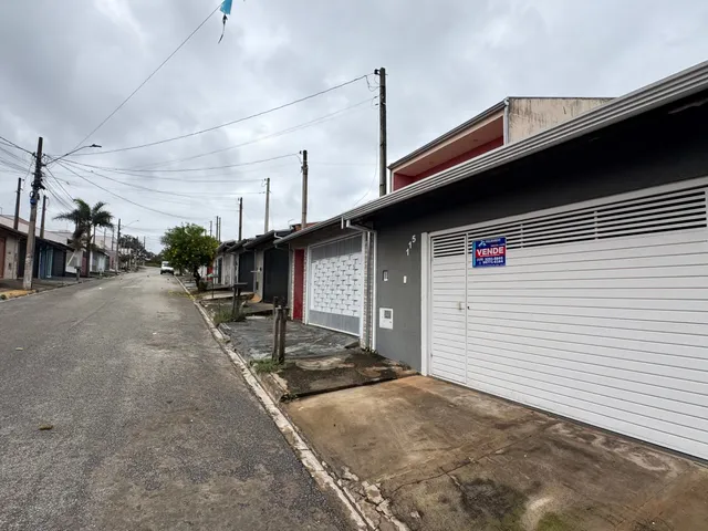 Casa com 132m² 2 quartos e 2 banheiros, à venda, no bairro Jardim Residencial Santa Cruz em Tatuí