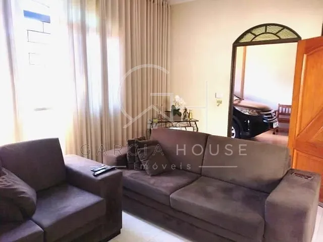 Casa com 211m² 3 quartos e 3 banheiros, à venda, no bairro Sumarezinho em Ribeirão Preto
