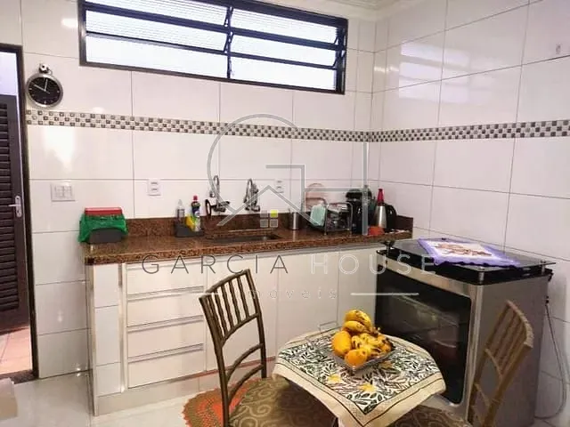 Casa com 211m² 3 quartos e 3 banheiros, à venda, no bairro Sumarezinho em Ribeirão Preto