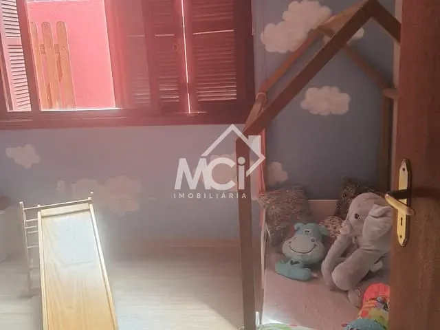 Casa 3 quartos e 1 banheiro, à venda, no bairro Areal em Pelotas