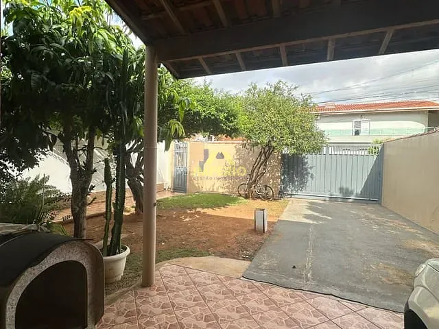 Casa com 254m² 3 quartos e 2 banheiros, à venda, no bairro Jardim Planalto em Salto